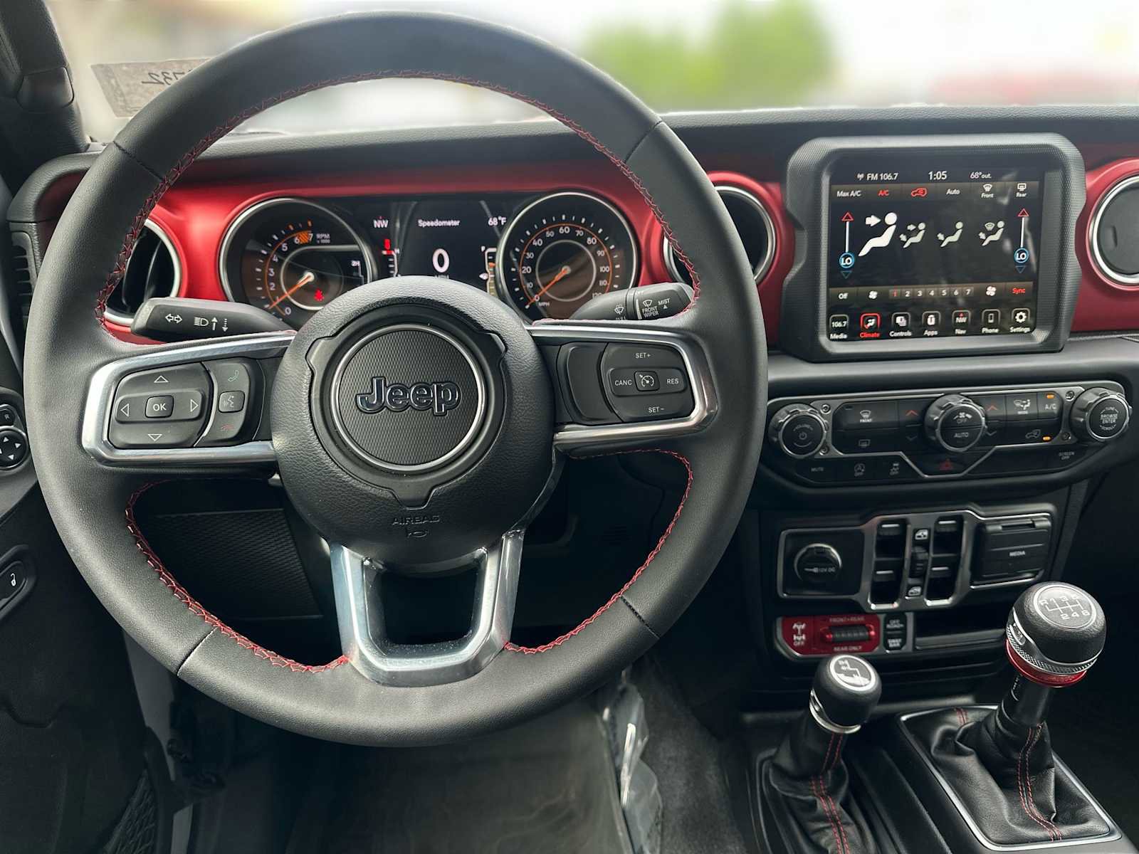 Used 2023 Jeep Wrangler Unlimited Rubicon image 10