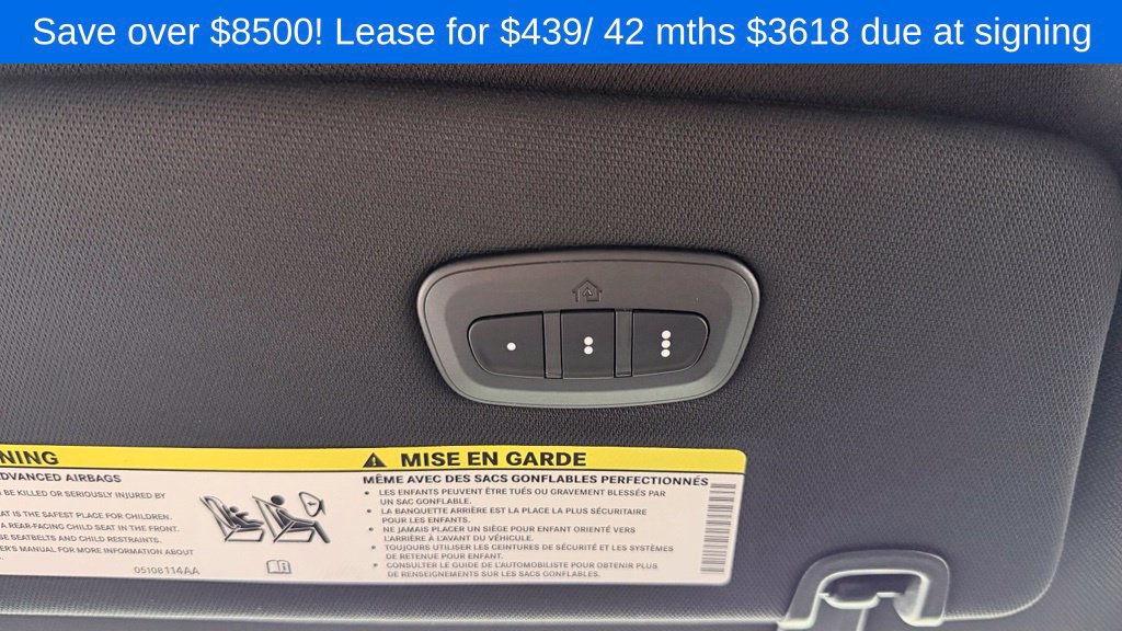 New 2027 Chrysler Pacifica Select AWD/4WD image 24