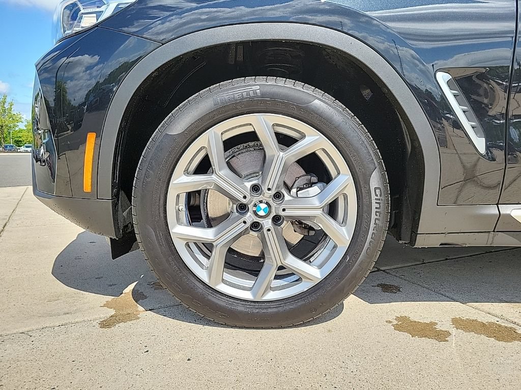 Used 2023 BMW X3 xDrive30i w/ Convenience Package AWD/4WD image 9