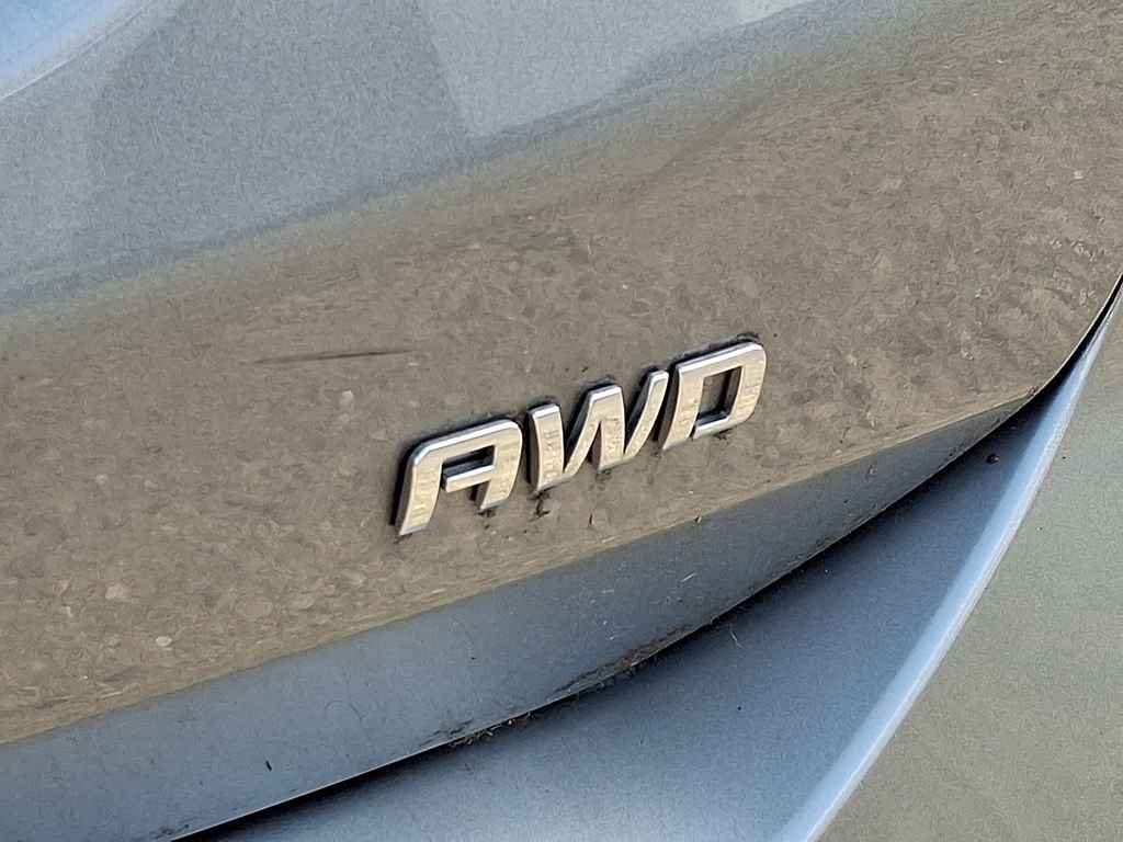 Used 2023 Chevrolet Equinox LS w/ Driver Confidence II Package image 36