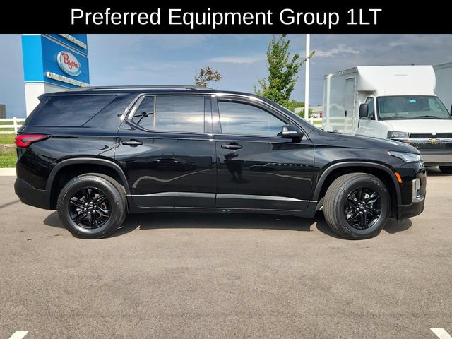 Used 2023 Chevrolet Traverse LT FWD image 11