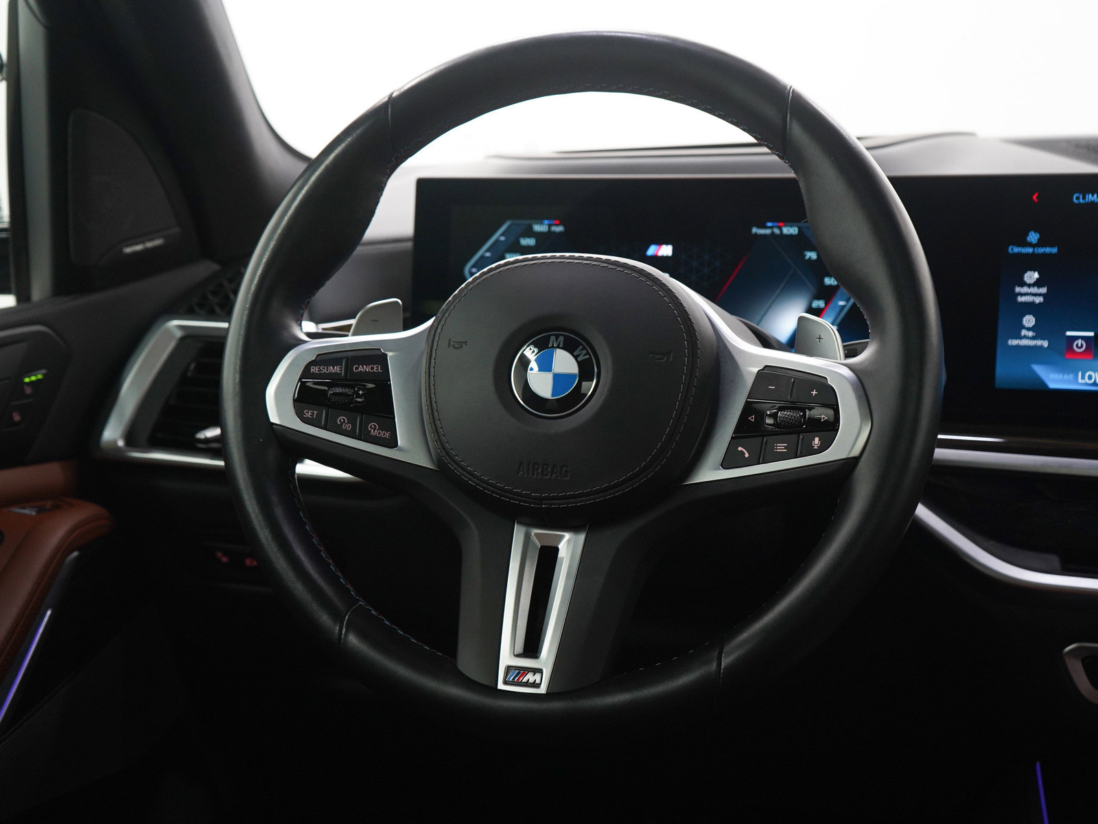 Used 2024 BMW X5 M60i image 15