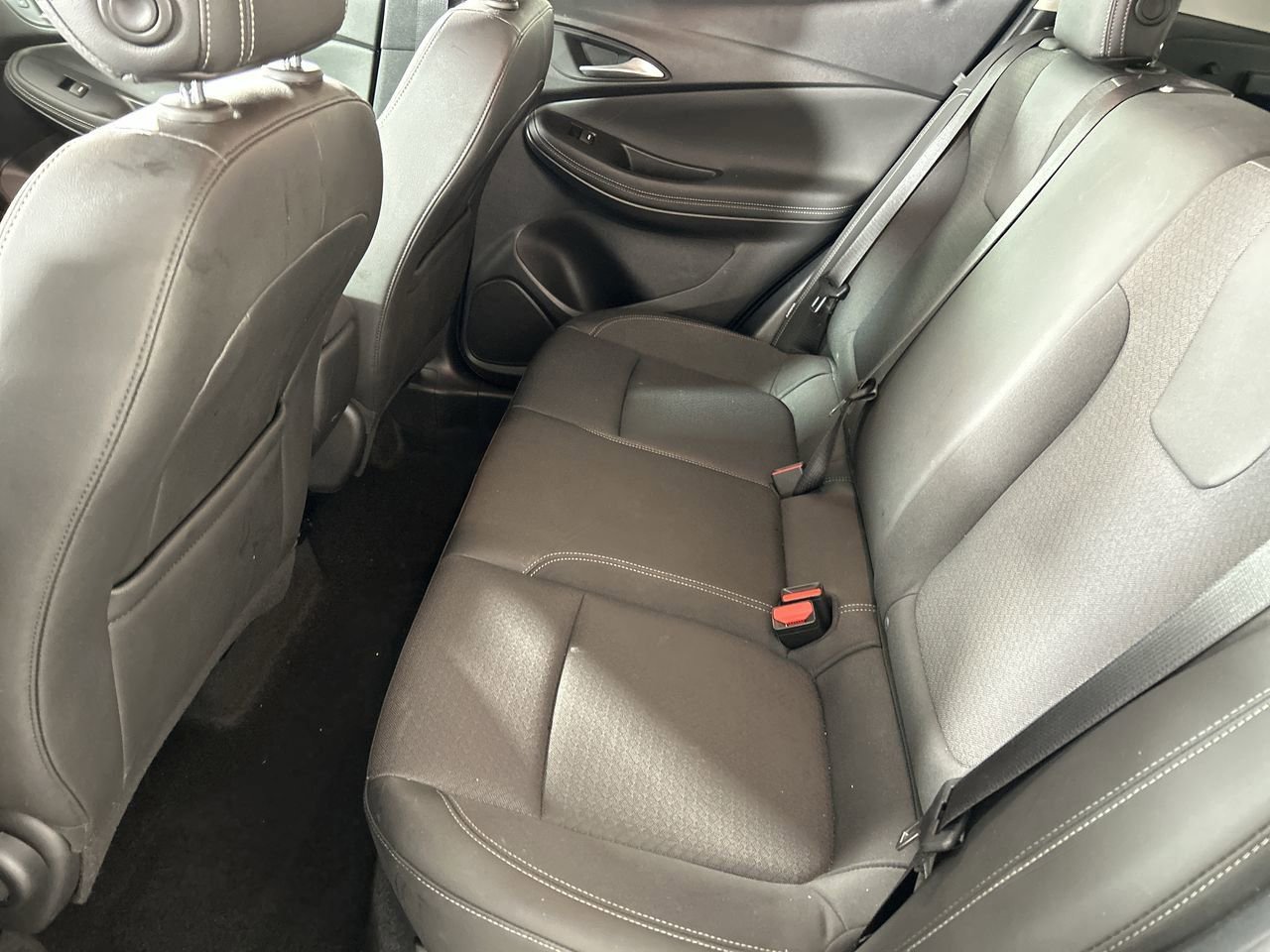 Used 2025 Buick Encore GX Preferred image 23