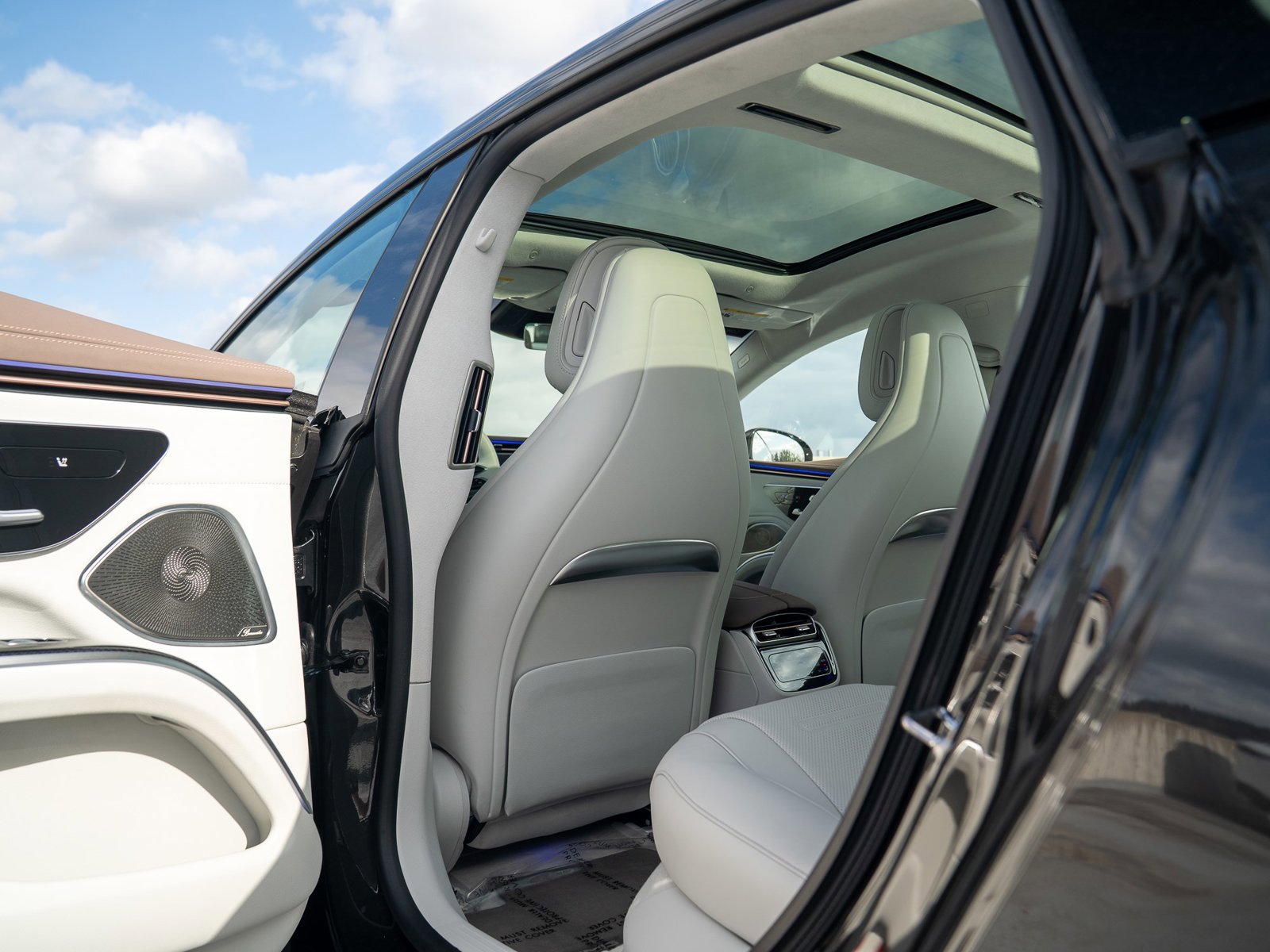 Used 2025 Mercedes-Benz EQS AMG 4MATIC image 19