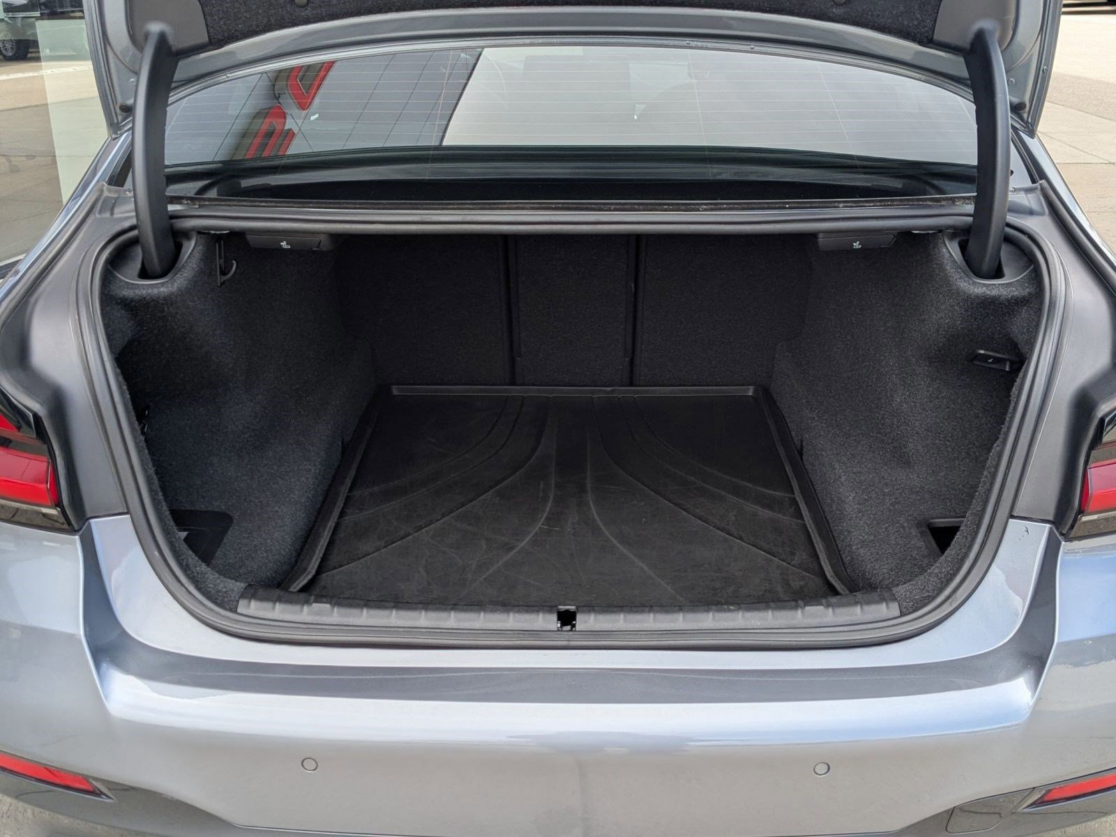 Used 2021 BMW 540i xDrive 540i xDrive image 22