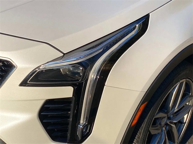 Used 2021 Cadillac XT4 Sport w/ Cold Weather Package image 5