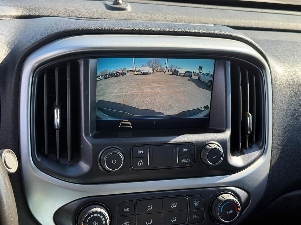 Used 2022 Chevrolet Colorado LT w/ Fleet Safety Package image 19