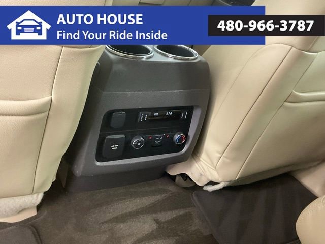 Used 2015 Lincoln Navigator 4WD w/ Equipment Group 101A Reserve image 17