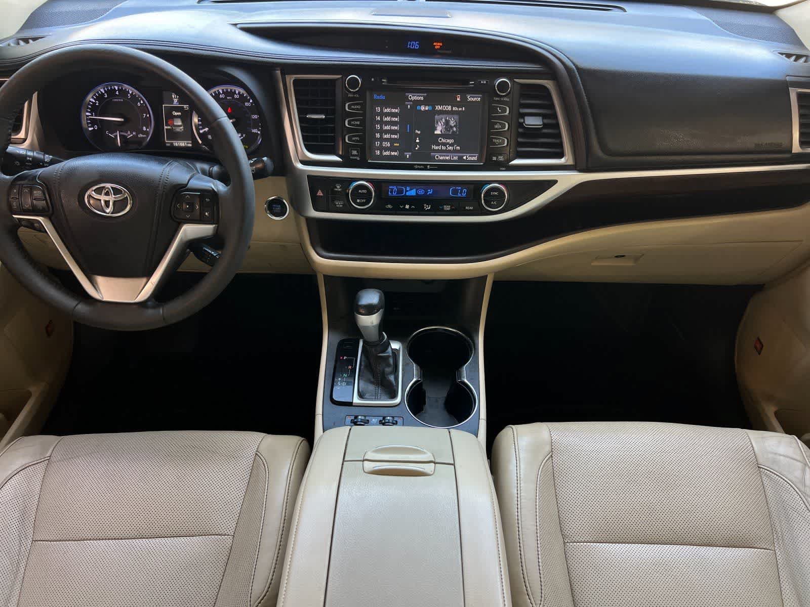 Used 2015 Toyota Highlander Limited FWD image 4
