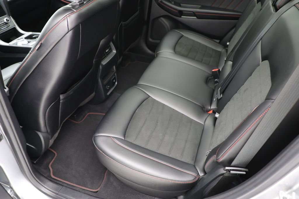 Used 2022 Ford Edge ST-Line AWD/4WD image 10