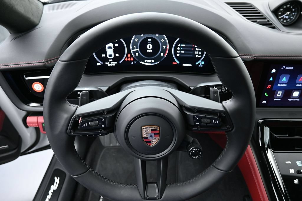 Certified 2026 Porsche Panamera GTS AWD/4WD image 19