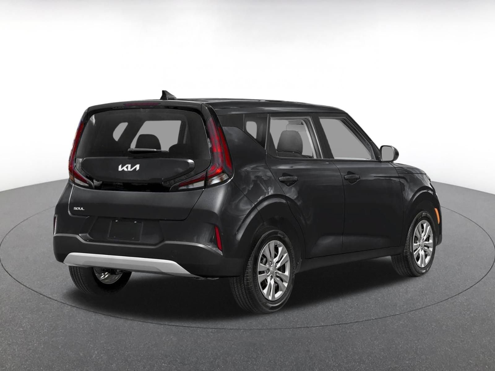 Used 2025 Kia Soul LX w/ LX Technology Package FWD image 2