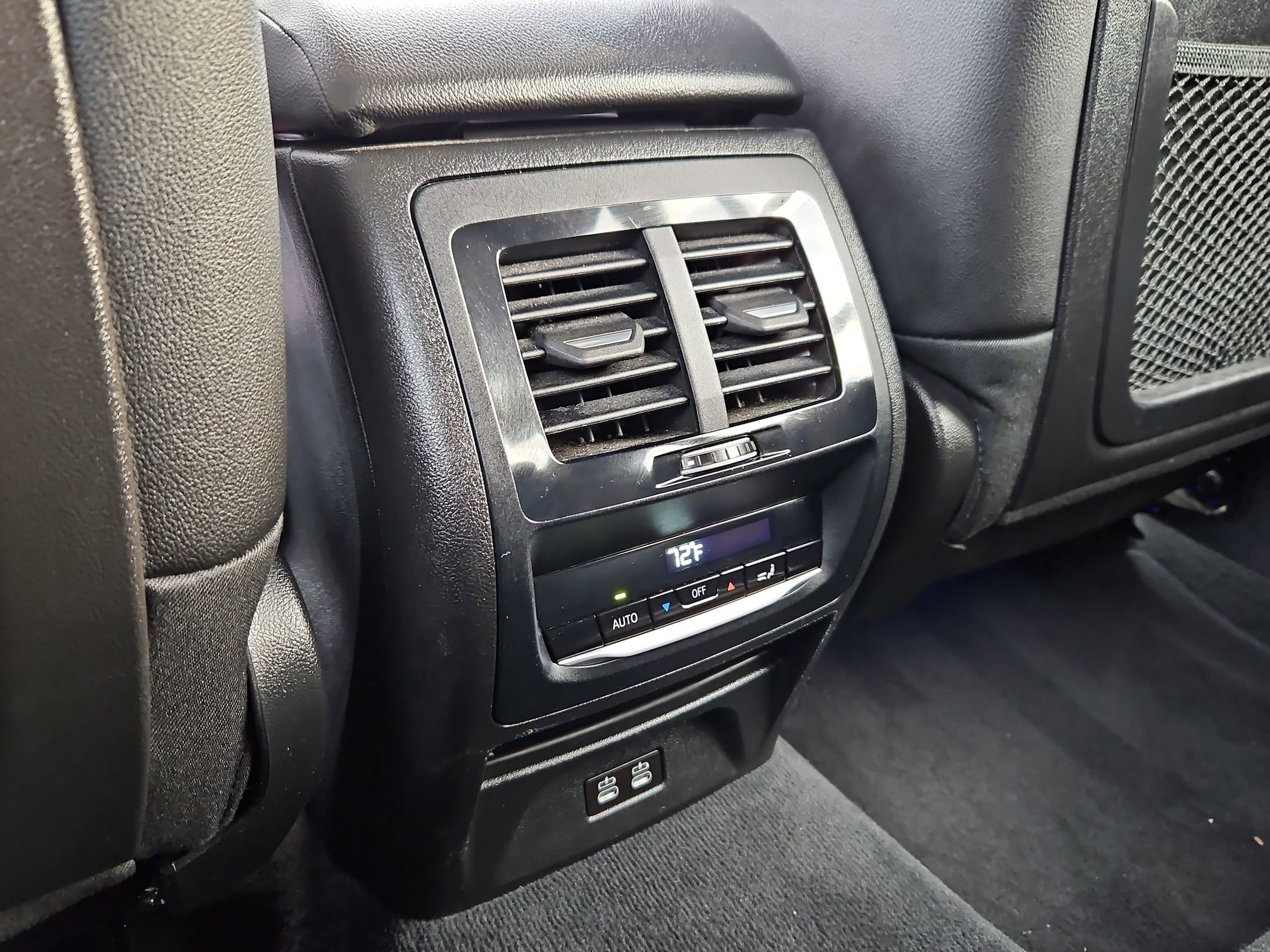 Used 2024 BMW X3 xDrive30i w/ Convenience Package image 24