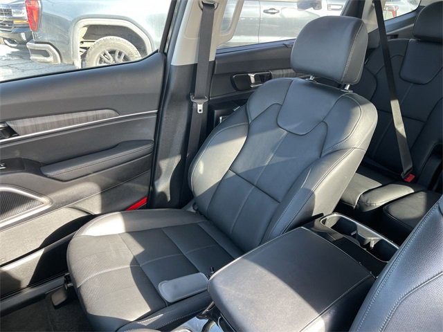 Used 2023 Kia Telluride EX image 26