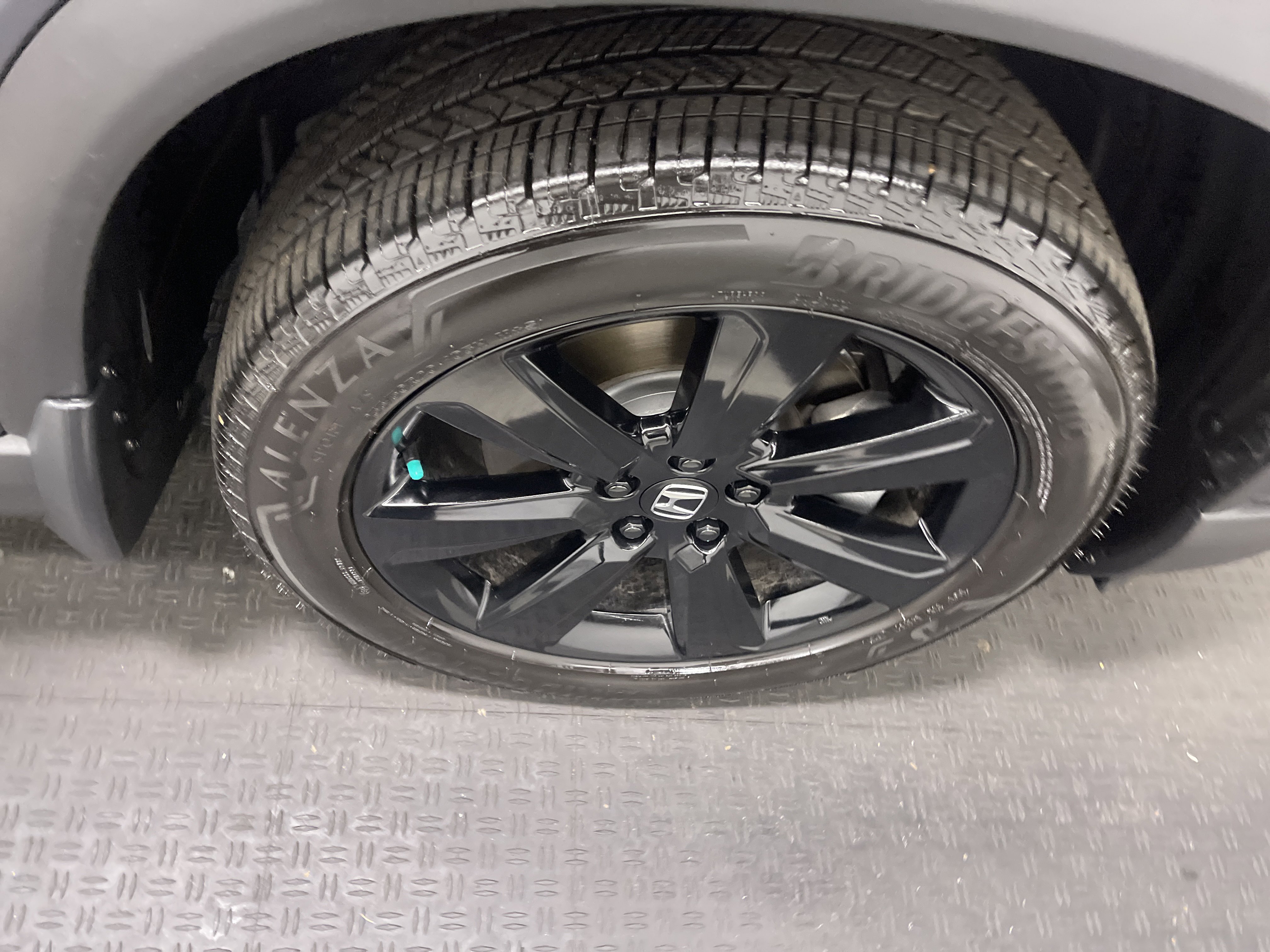 Used 2025 Honda Pilot Black Edition image 27