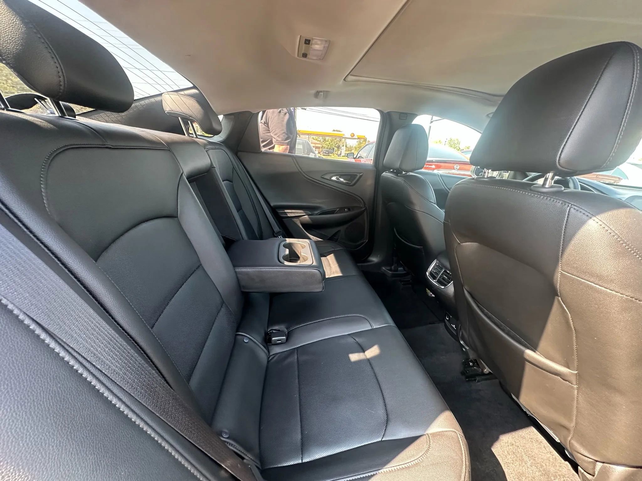 Used 2017 Chevrolet Malibu Premier w/ Premier Sun and Wheel Package image 25