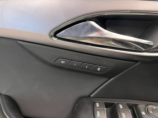 Certified 2025 Buick Envision Sport Touring AWD/4WD image 14