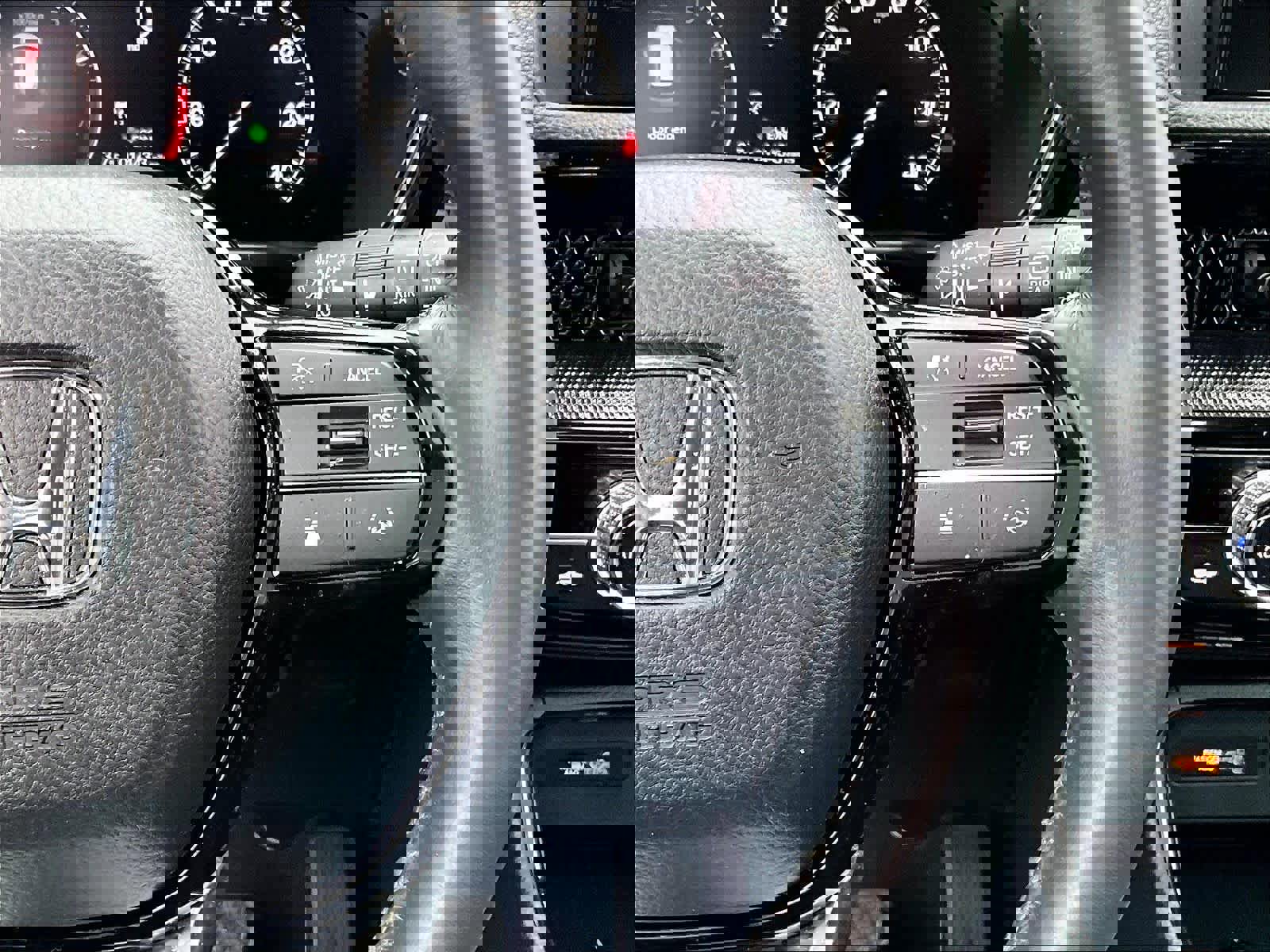 Used 2023 Honda CR-V EX-L image 25