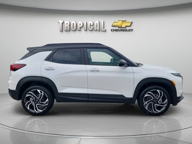 New 2026 Chevrolet TrailBlazer RS w/ Driver Confidence Package FWD image 6