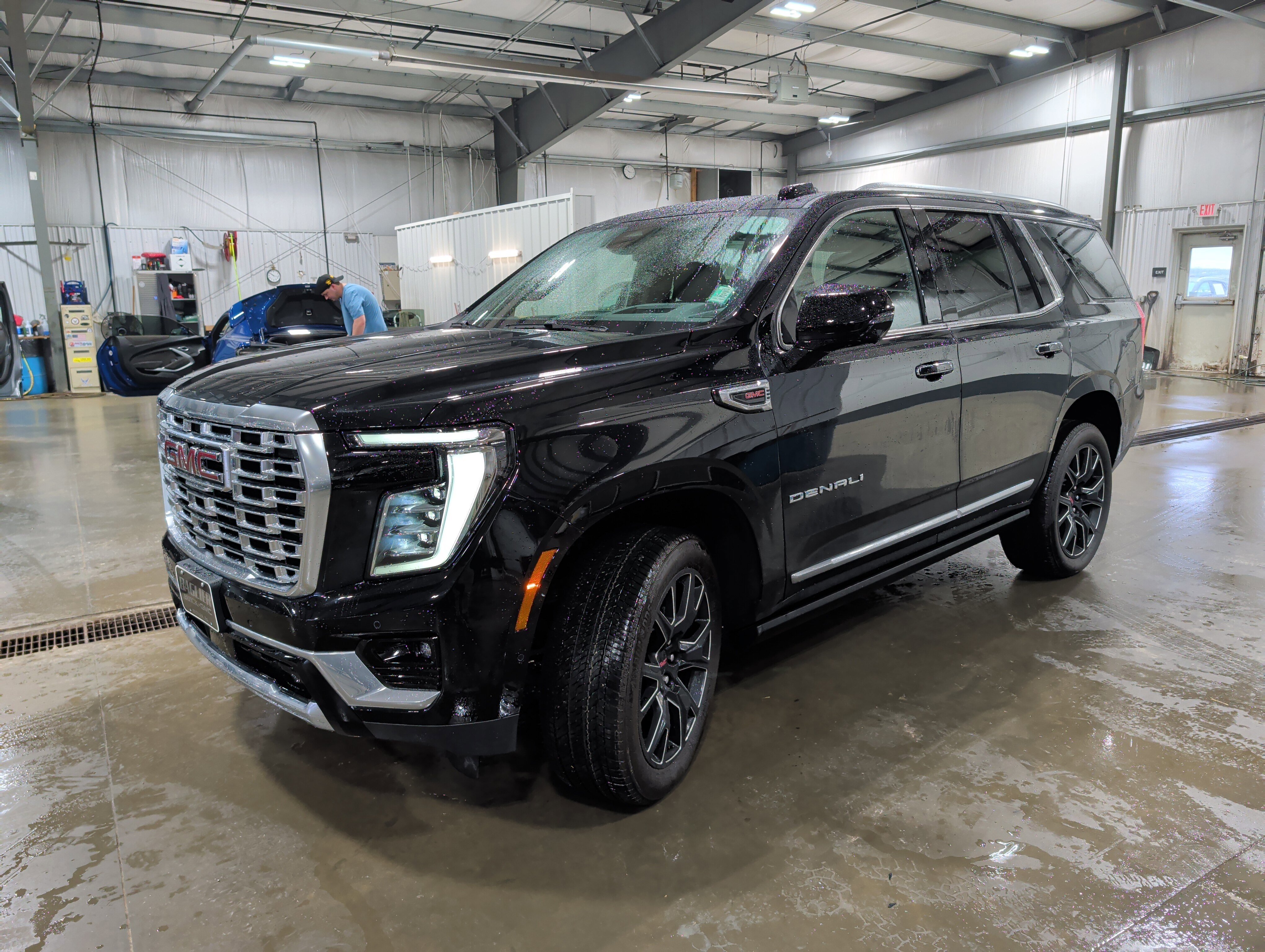 Used 2026 GMC Yukon Denali w/ Sun & Power Step Package image 6
