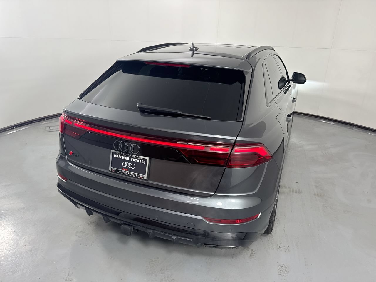 Used 2024 Audi Q8 Prestige w/ Prestige Package AWD/4WD image 7