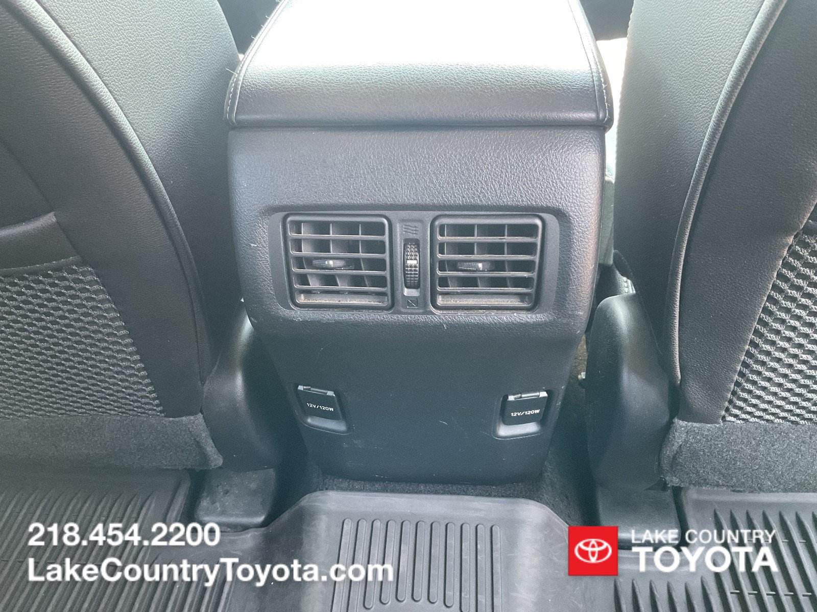 Used 2017 Toyota 4Runner SR5 Premium AWD/4WD image 15