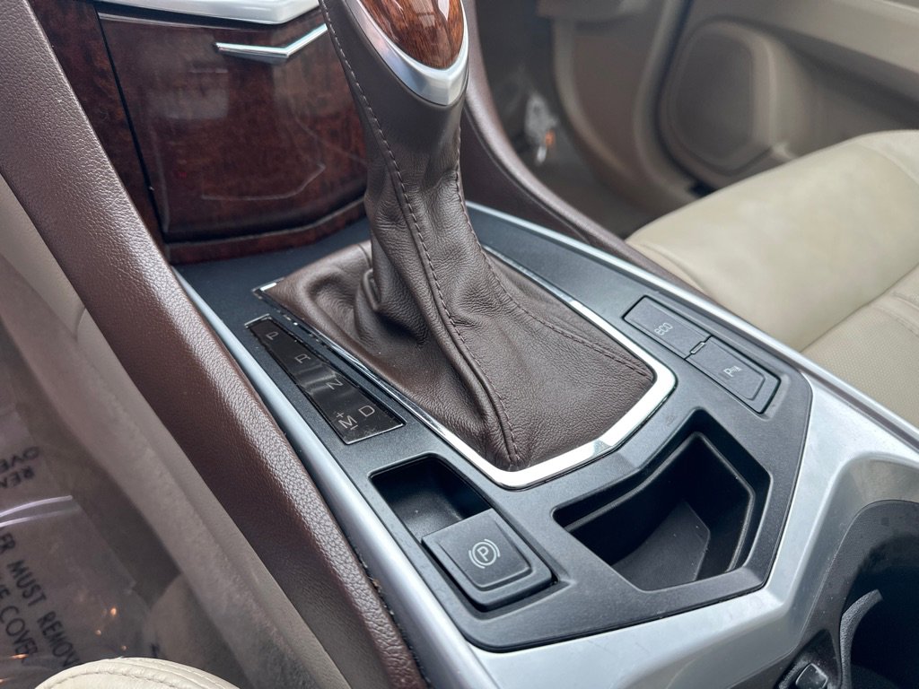 Used 2016 Cadillac SRX Luxury image 22