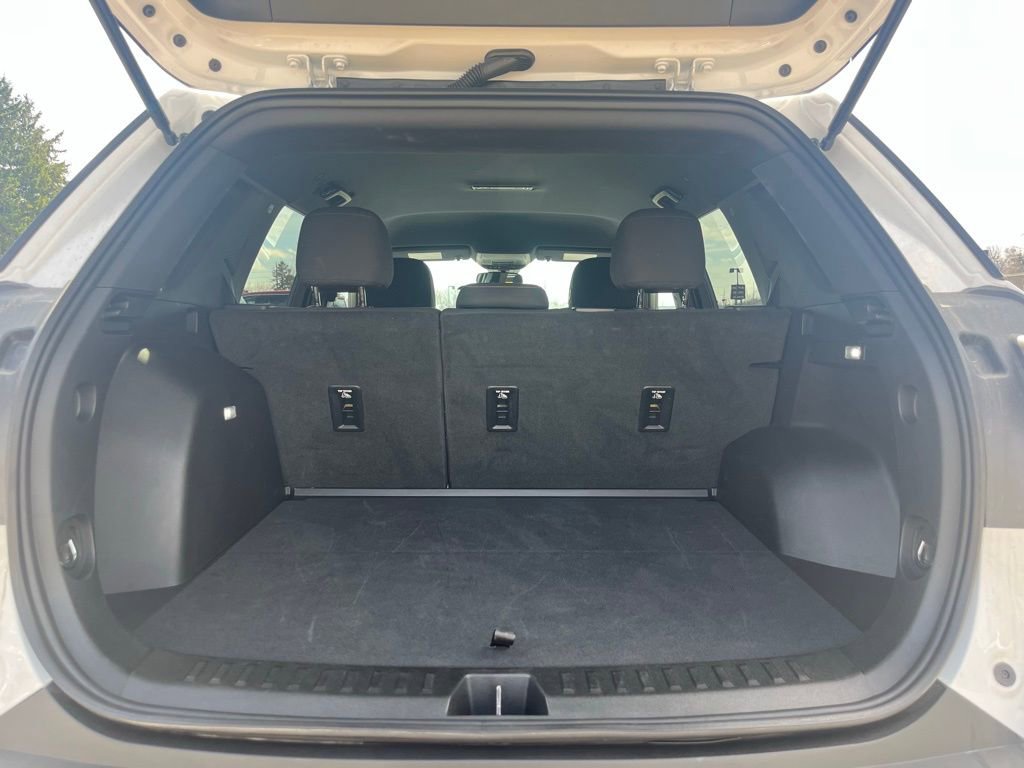 Certified 2026 GMC Terrain Elevation AWD/4WD image 13