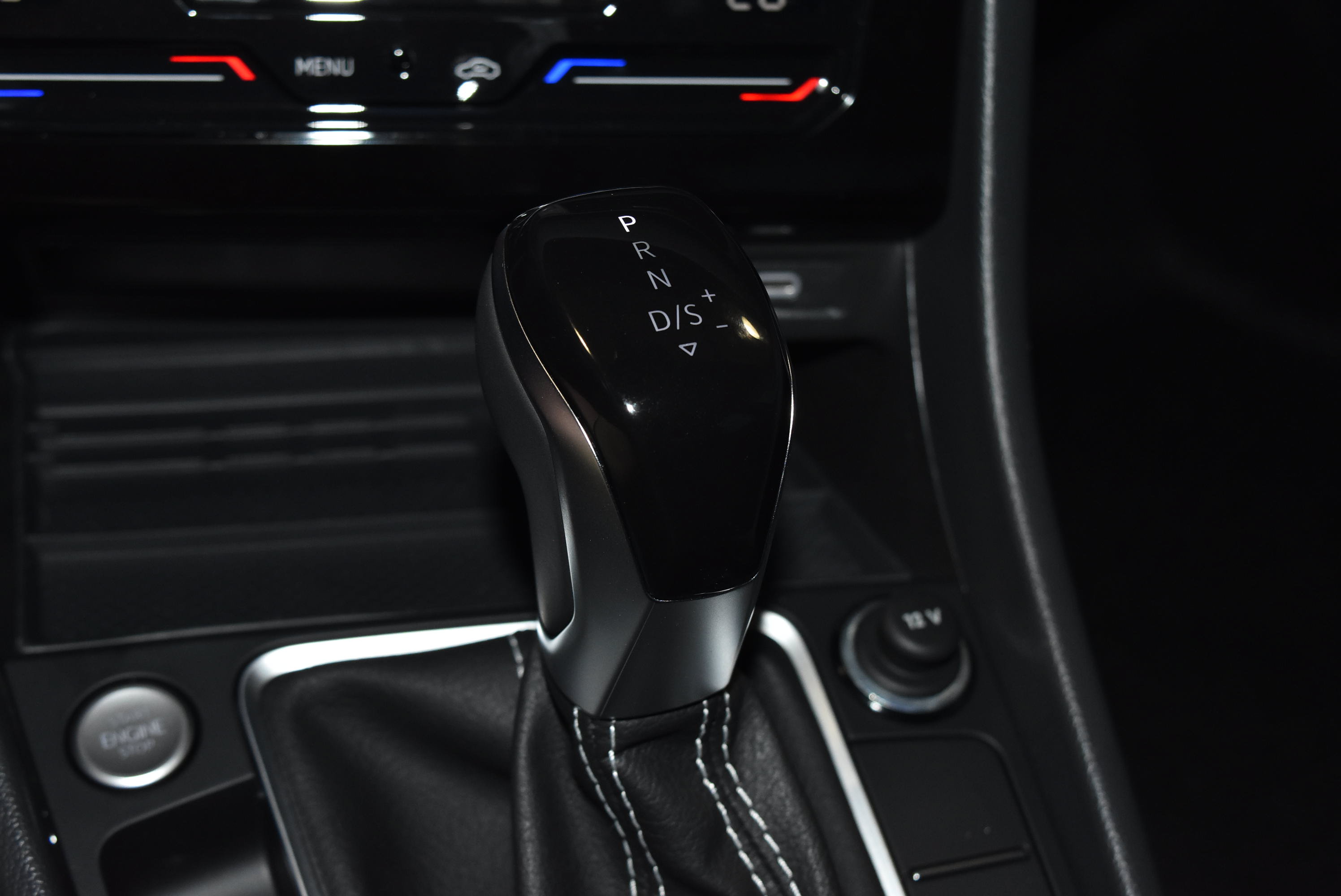 New 2026 Volkswagen Jetta SEL FWD image 15