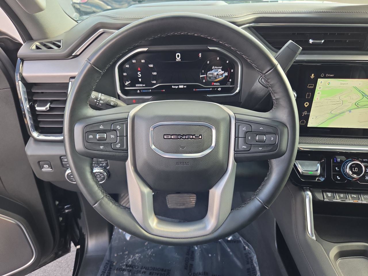 Used 2025 GMC Sierra 3500 Denali w/ Denali Reserve Package AWD/4WD image 22