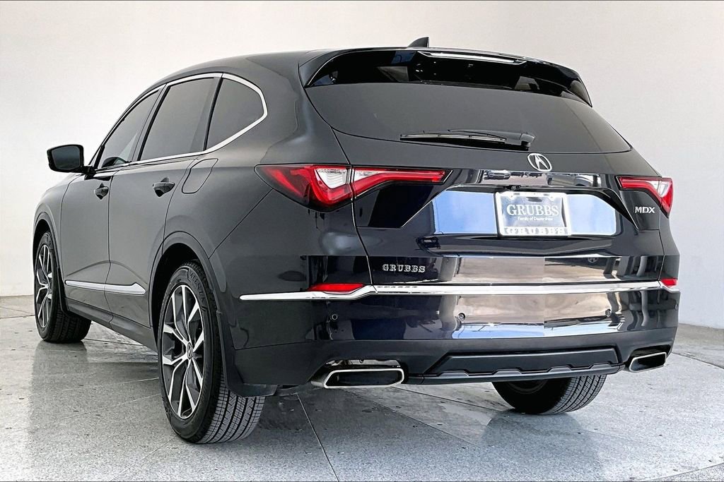 Certified 2024 Acura MDX FWD w/ Technology Package image 2