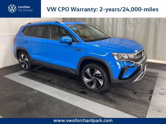 Certified 2023 Volkswagen Taos SE w/ Panoramic Sunroof Package AWD/4WD image 1