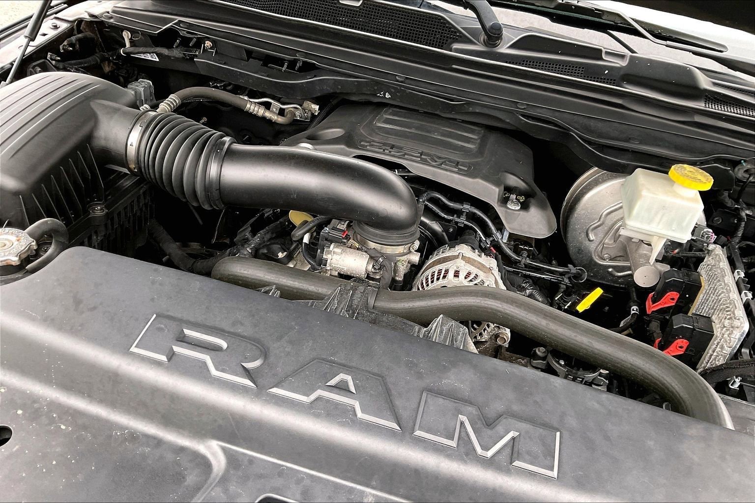 Used 2021 RAM 1500 Laramie w/ Sport Appearance Package image 31