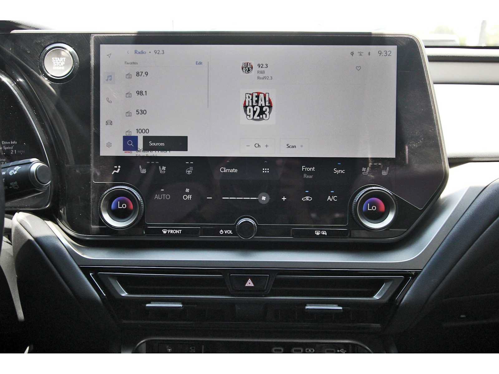 Used 2025 Lexus TX 350 FWD image 24