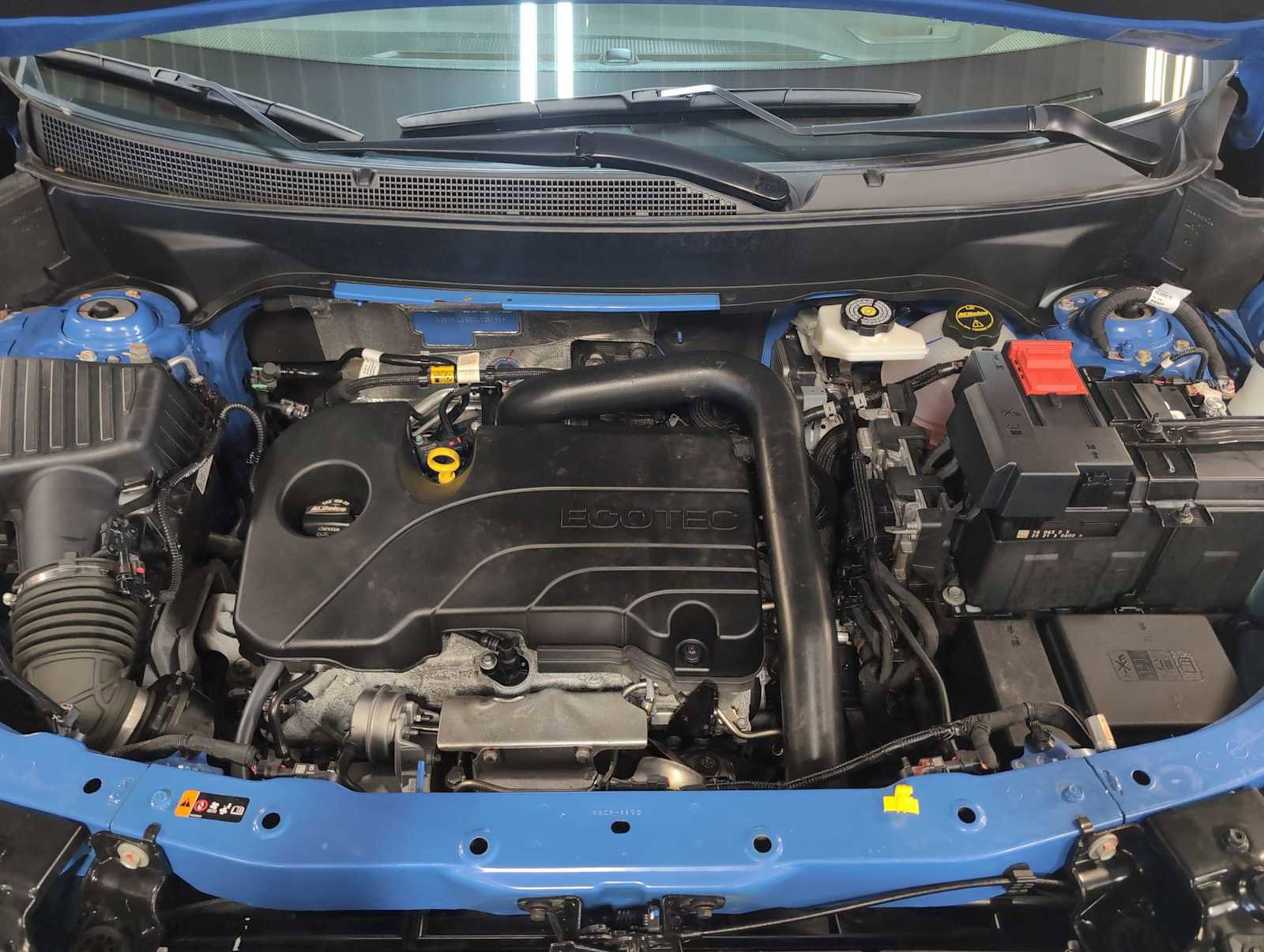 Used 2025 Chevrolet Equinox RS w/ Safety and Technology Package FWD image 29