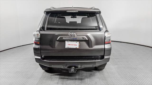 Used 2018 Toyota 4Runner SR5 AWD/4WD image 6