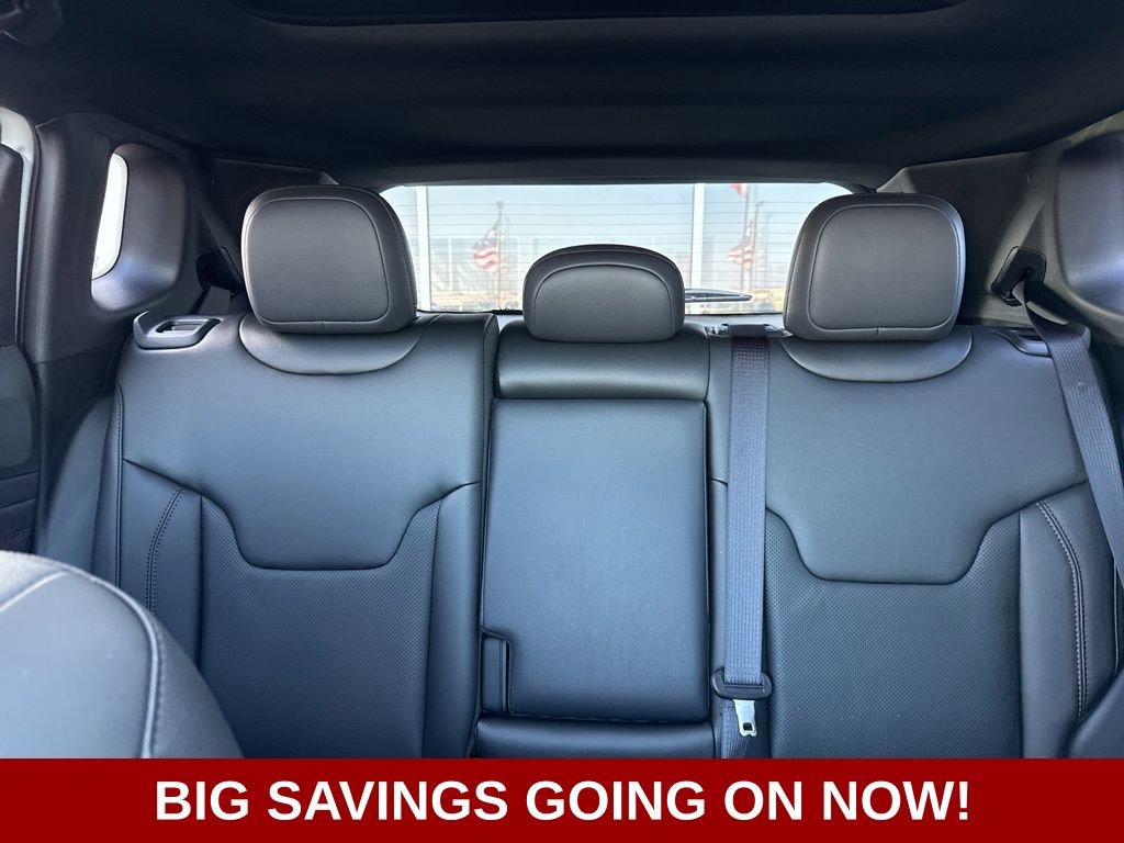 New 2025 Jeep Compass Trailhawk w/ Trailhawk Elite Group image 36