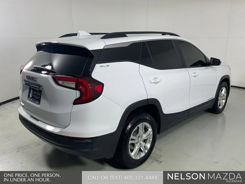 Used 2022 GMC Terrain SLE w/ Driver Convenience Package FWD image 6