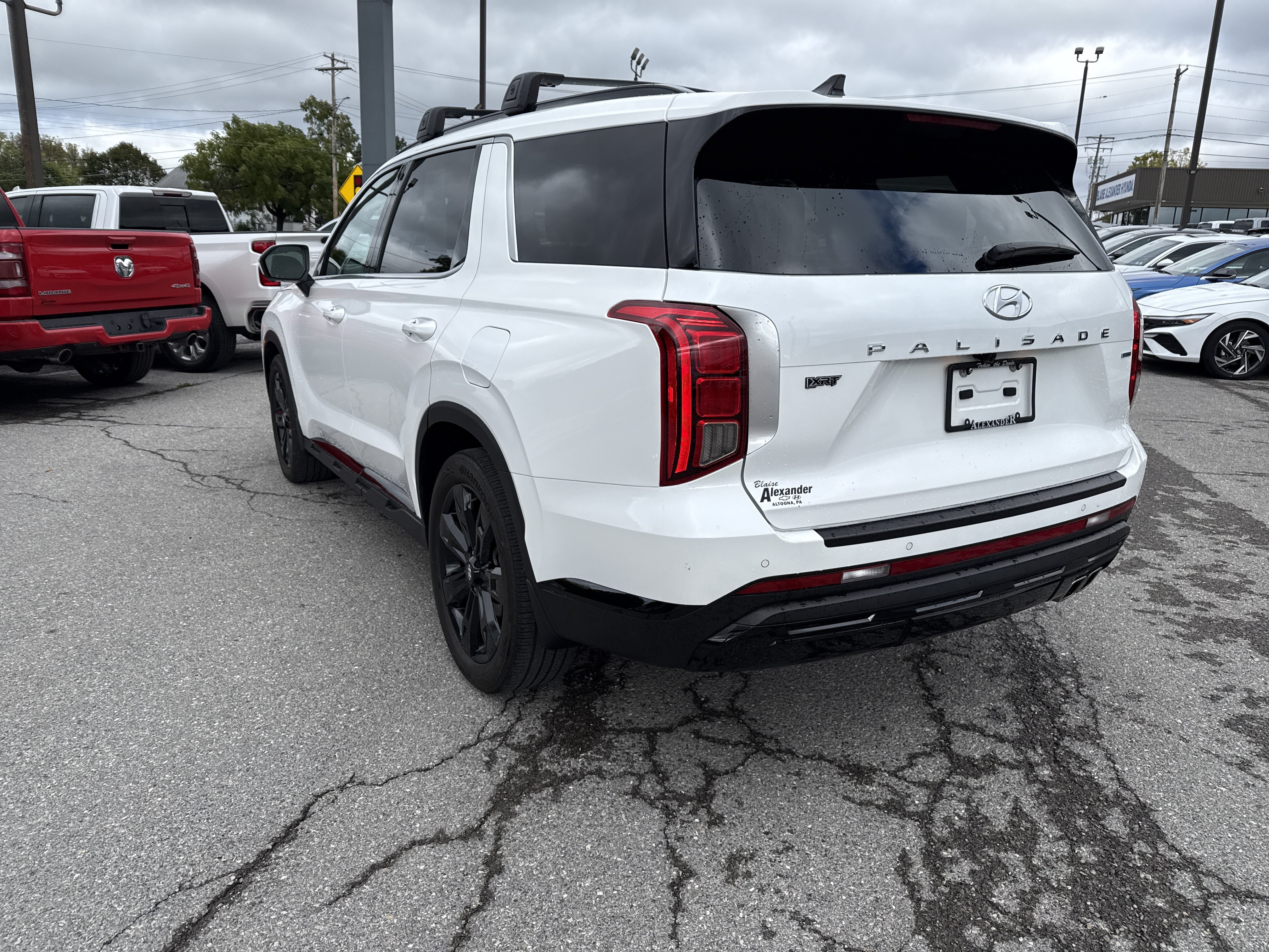 Used 2025 Hyundai Palisade XRT AWD/4WD image 5