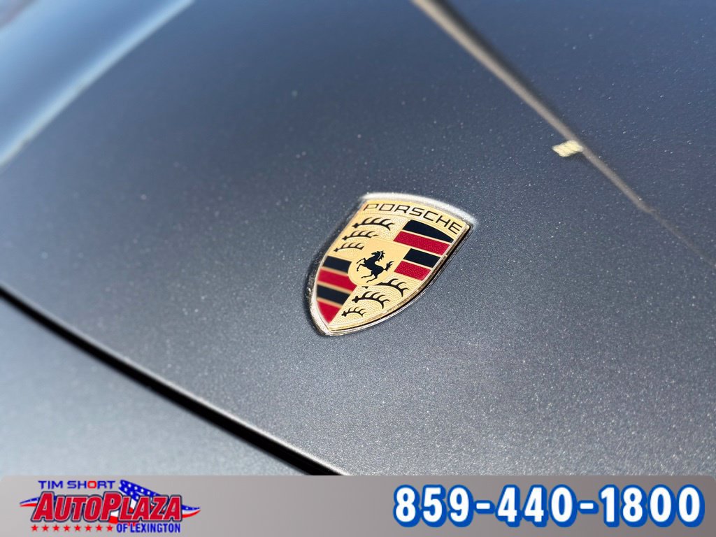 Used 2023 Porsche Cayenne w/ Premium Package AWD/4WD image 13