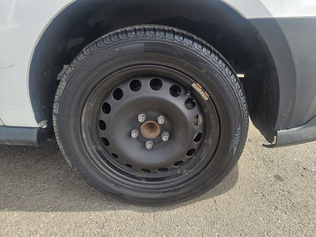 Used 2018 Ford Transit Connect XL image 20