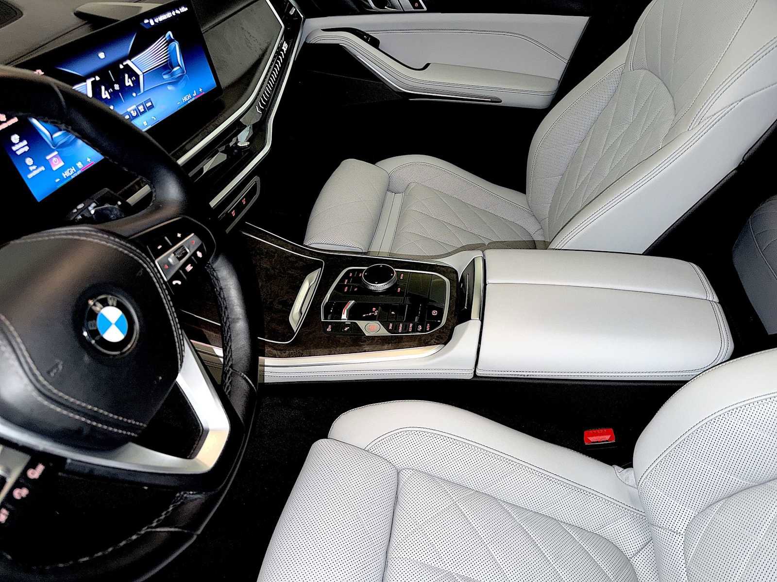 Certified 2024 BMW X5 xDrive40i w/ Premium Package image 19