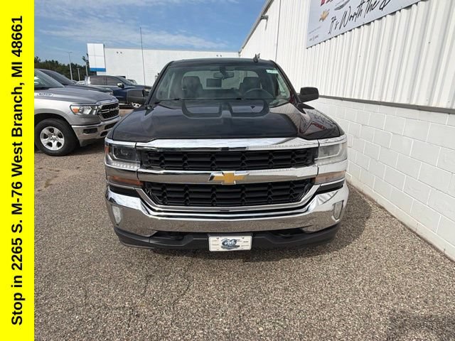 Used 2016 Chevrolet Silverado 1500 LT w/ All Star Edition AWD/4WD image 4