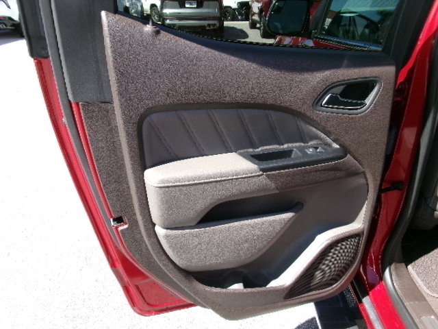Used 2021 GMC Canyon Denali RWD image 16