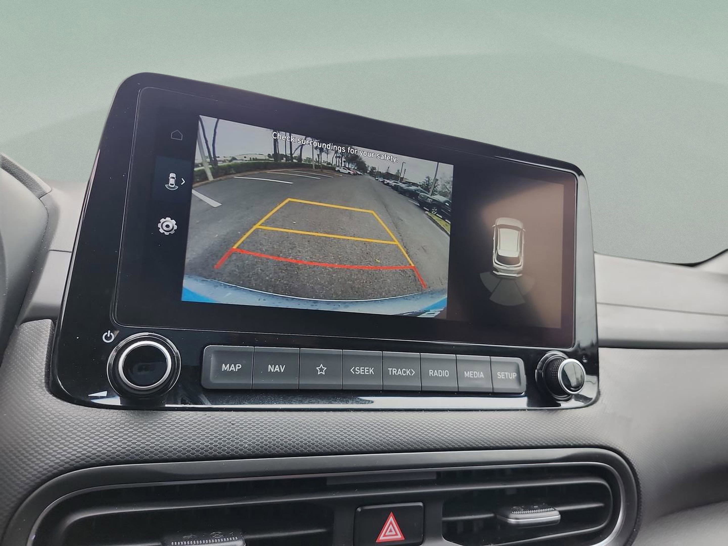 Certified 2022 Hyundai Kona Limited FWD image 25