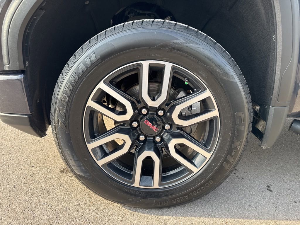 Used 2023 GMC Sierra 1500 AT4 w/ AT4 Premium Package image 28