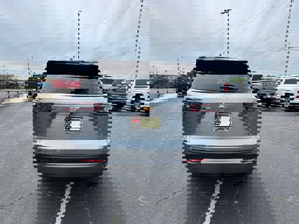 New 2026 Chevrolet Equinox LT image 7