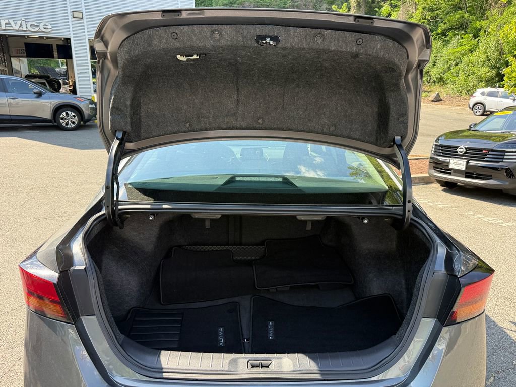Used 2023 Nissan Altima 2.5 SV FWD image 28