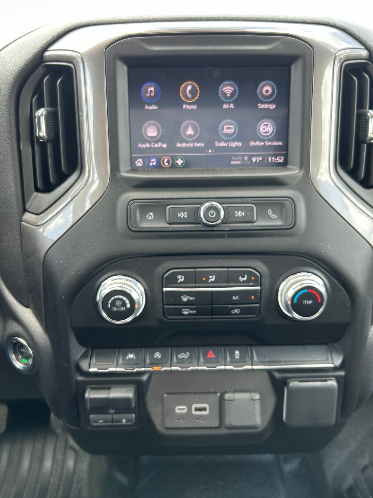 Used 2025 GMC Sierra 1500 Pro w/ Pro Value Package AWD/4WD image 16