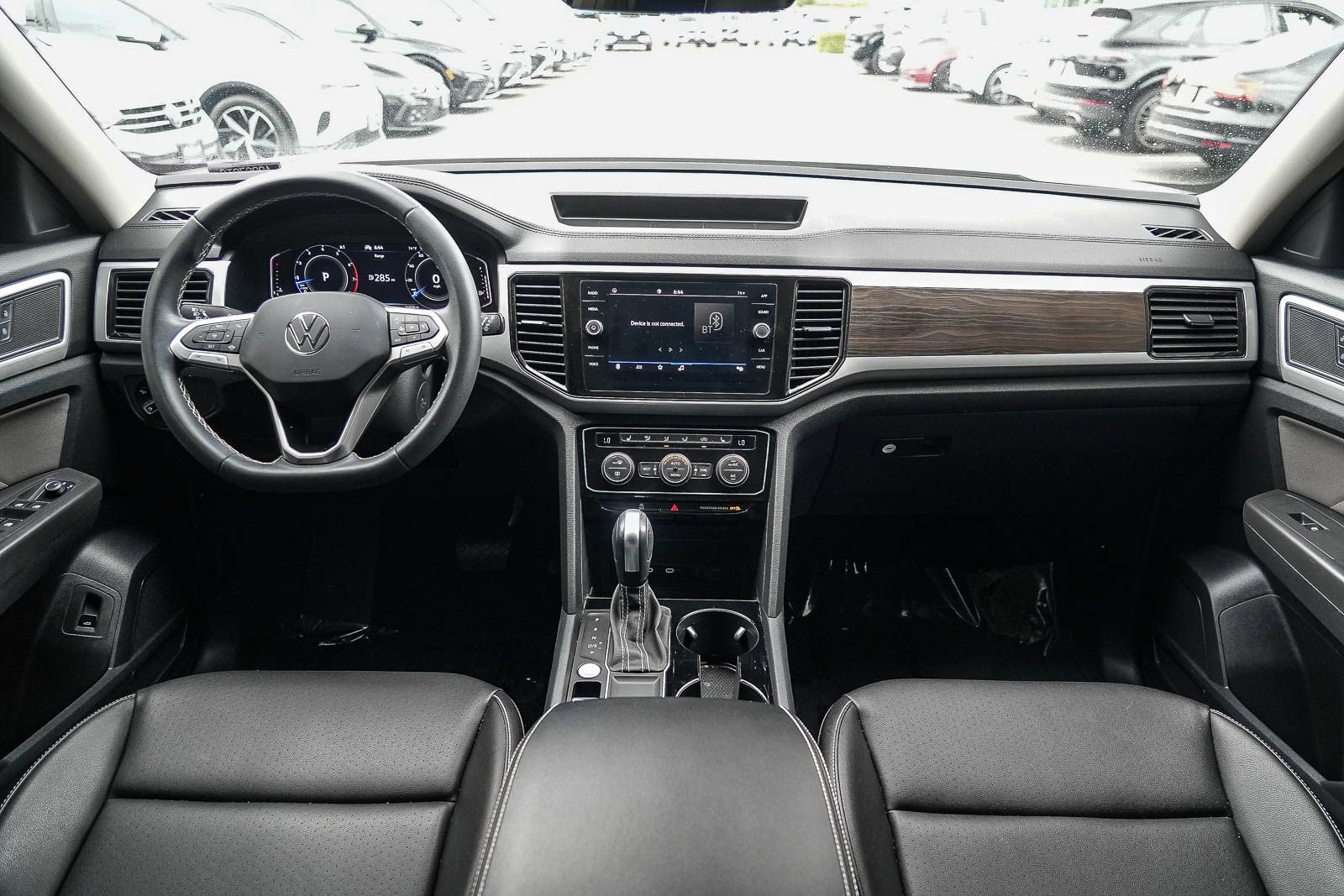 Certified 2023 Volkswagen Atlas SE FWD image 12